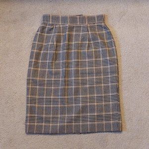 Jones NY p;aid 100% Wool Pencil Skirt size 2P